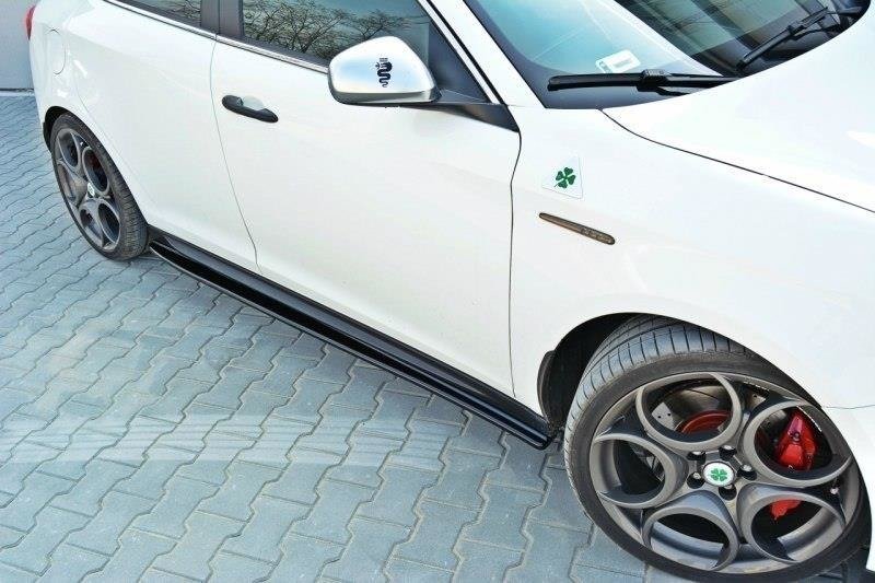 Alfa Romeo Giulietta 2010-2016 Sidoextensions V.1 Maxton Design