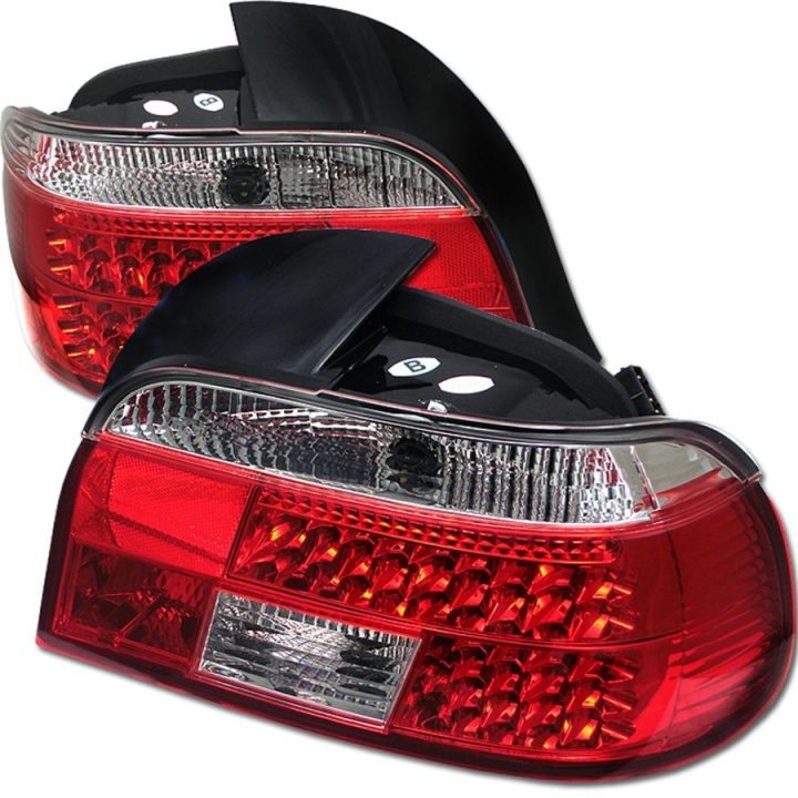 ALT-YD-BE3997-LED-RC BMW E39 97-00 LED Bakljus - Röda Klara Spyder Auto