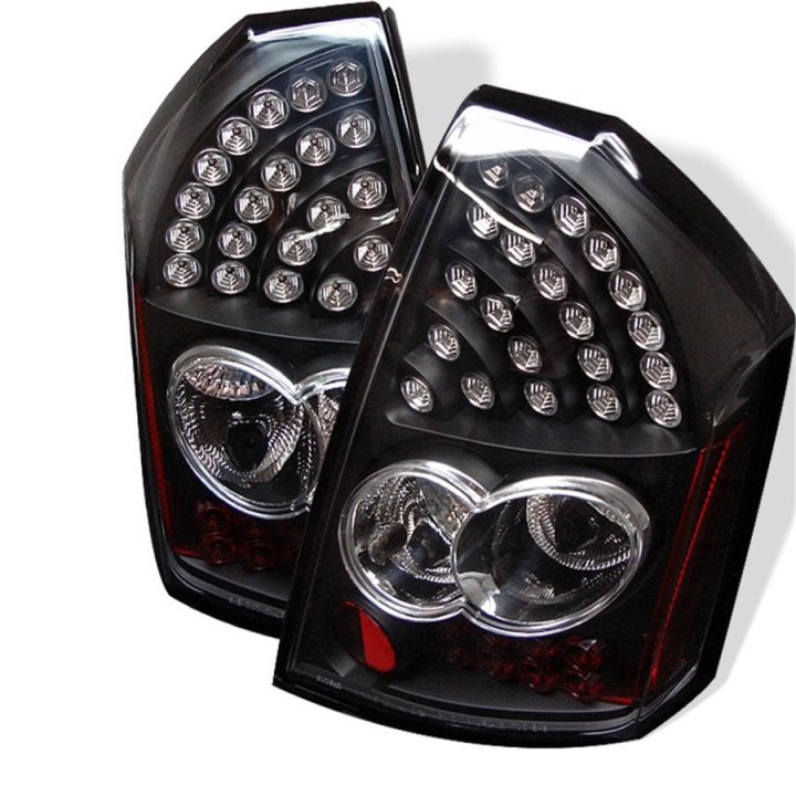 ALT-YD-C305-LED-BK Chrysler 300C 05-07 LED Bakljus - Svarta Spyder Auto