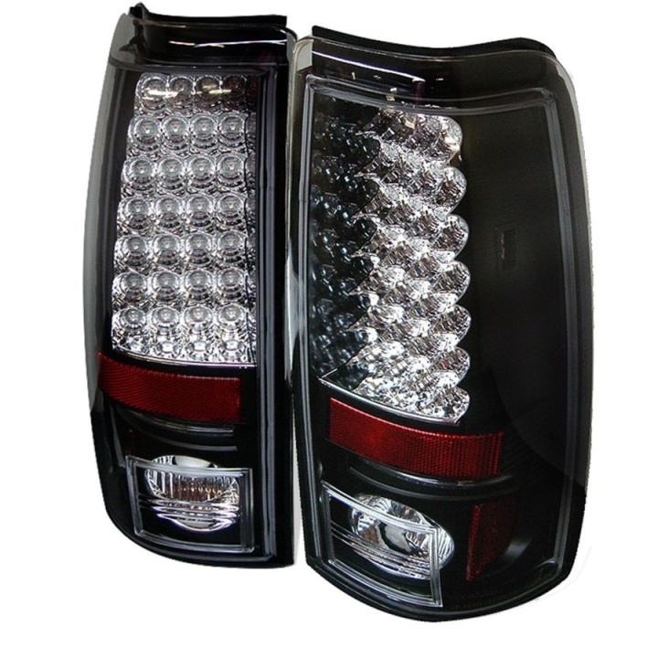 ALT-YD-CS99-LED-BK Chevy Silverado 1500/2500 99-02 (Passar ej stepside) / Sierra 1500/2500/3500 99-03 LED Bakljus - Svarta Spyder Auto
