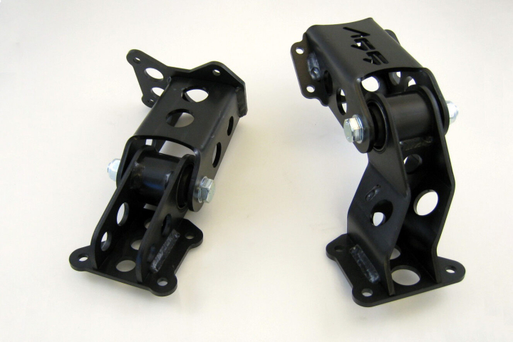 Motorfäste Volvo 740 / 940 - BMW M50 / M52 / M54 i gruppen Välj bilmodell / Volvo / 740 - 745 - 760 1984-1992 / Chassi / Bussningar & Stag hos DDESIGN Scandinavia AB (AS-001004-01)