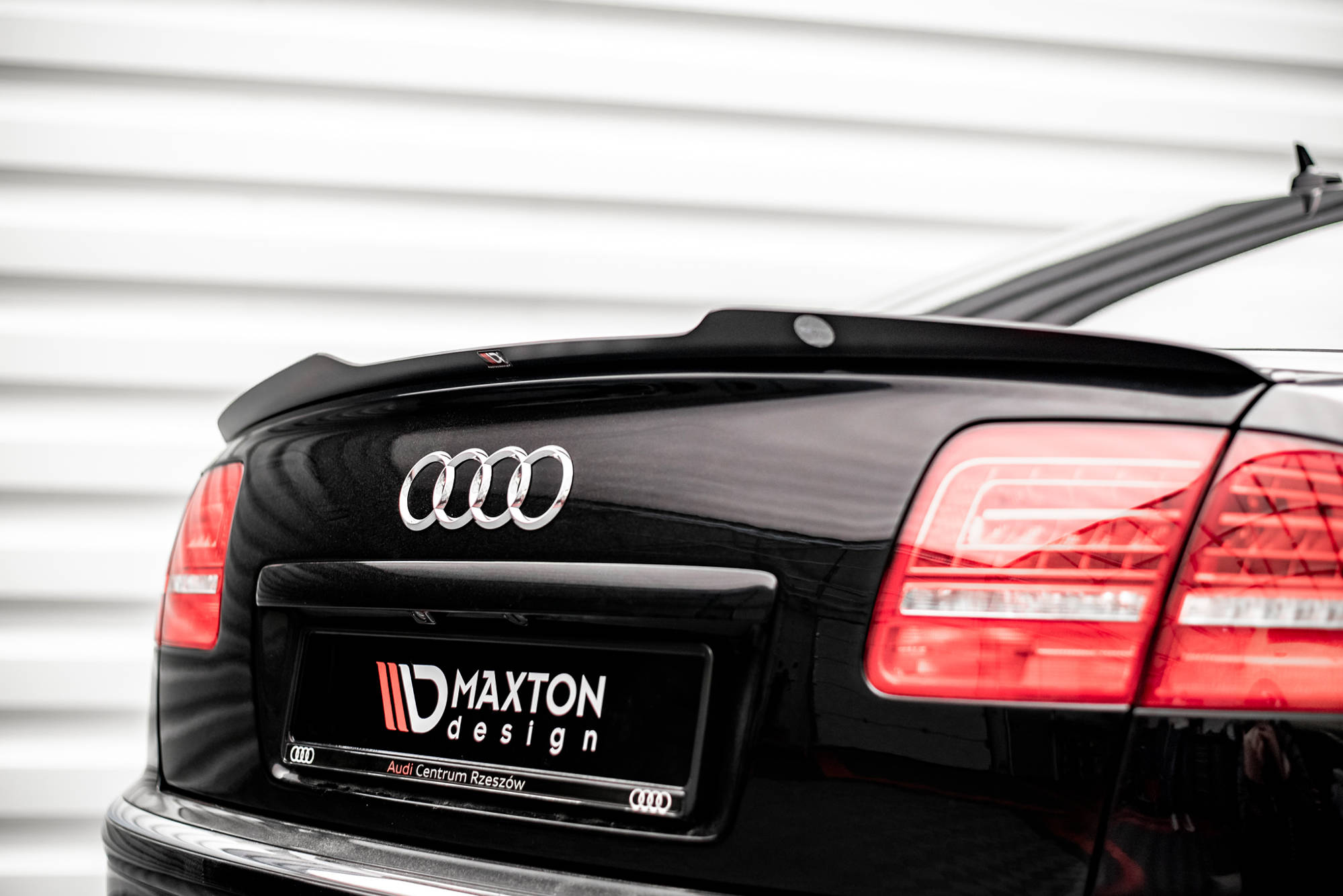 Audi S8 D3 2006-2010 Vingextension Maxton Design