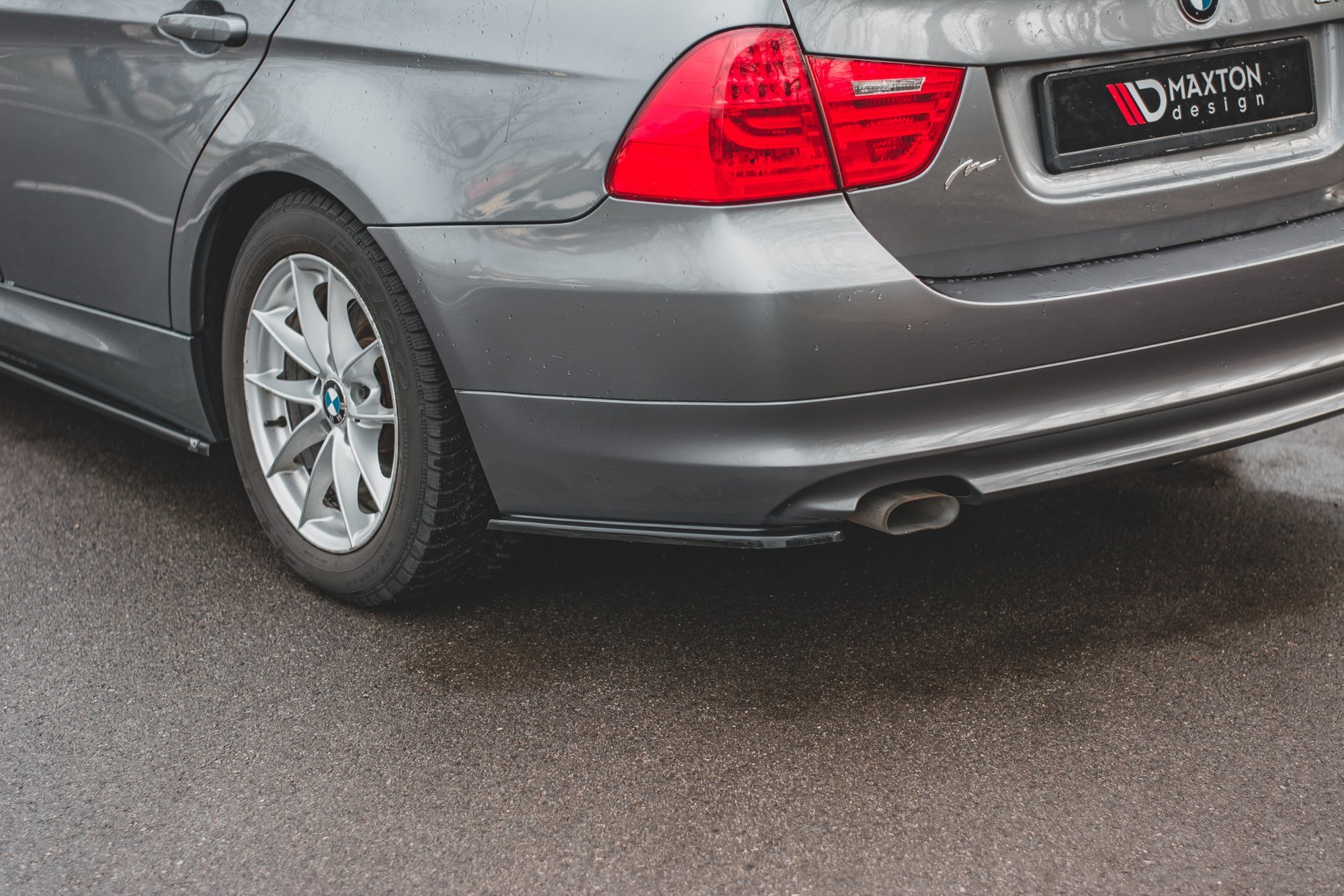 BMW 3 E91 Facelift 2008-2011 Bakre Sidoextensions Maxton Design