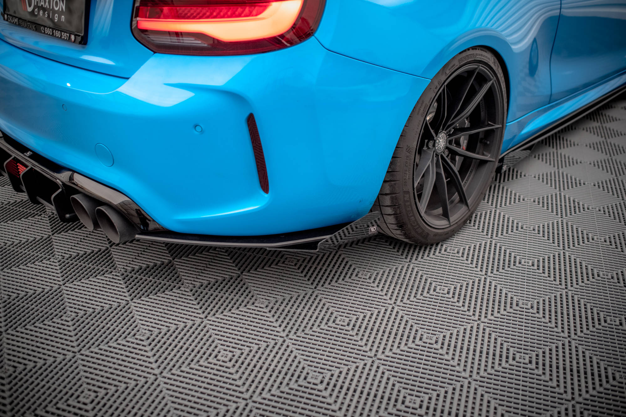 BMW M2 F87 2016-2021 Street Pro Bakre Sidosplitters + Splitters V.1 Ma