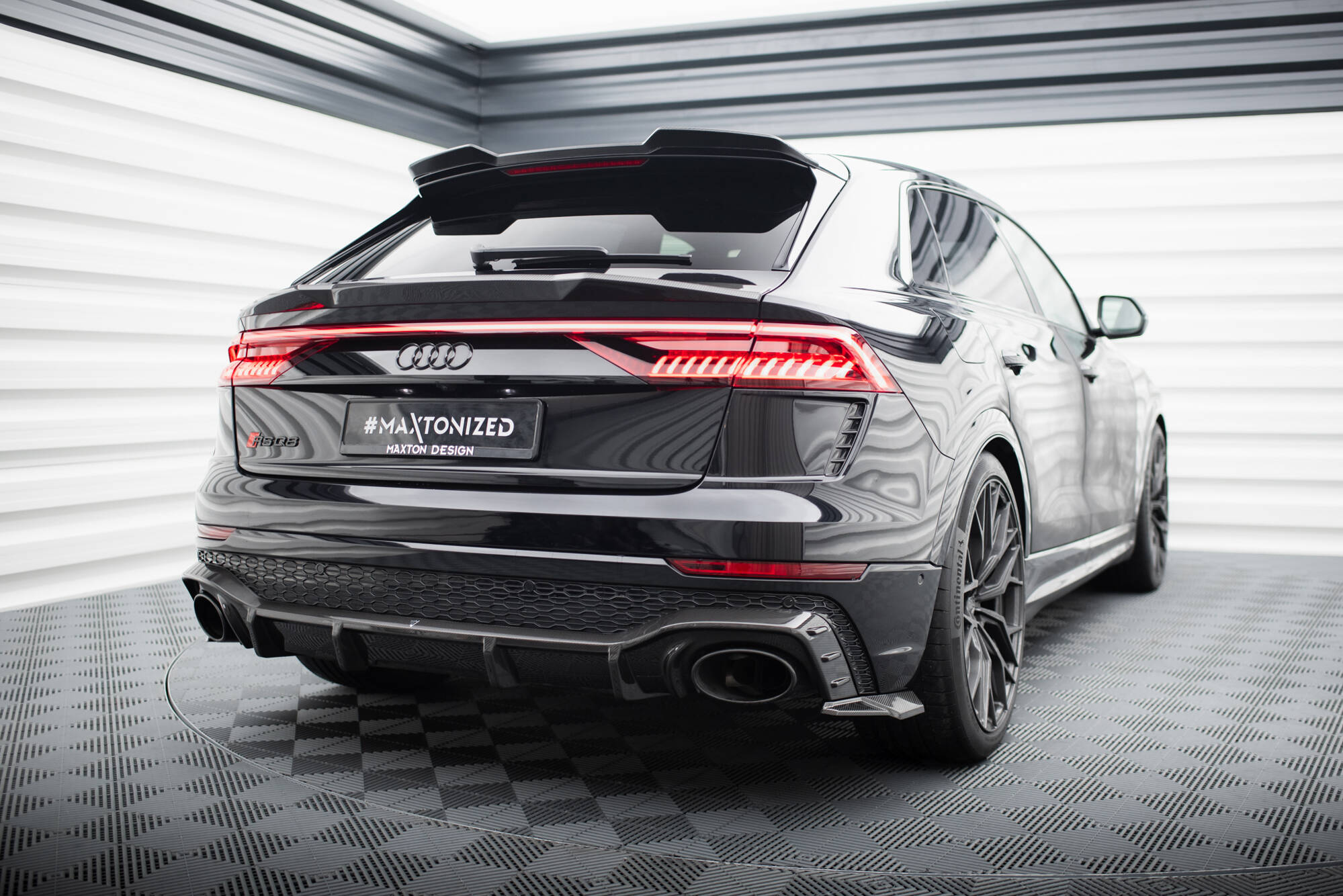 Audi RSQ8 Mk1 2019- Kolfiber Diffuser Maxton Design