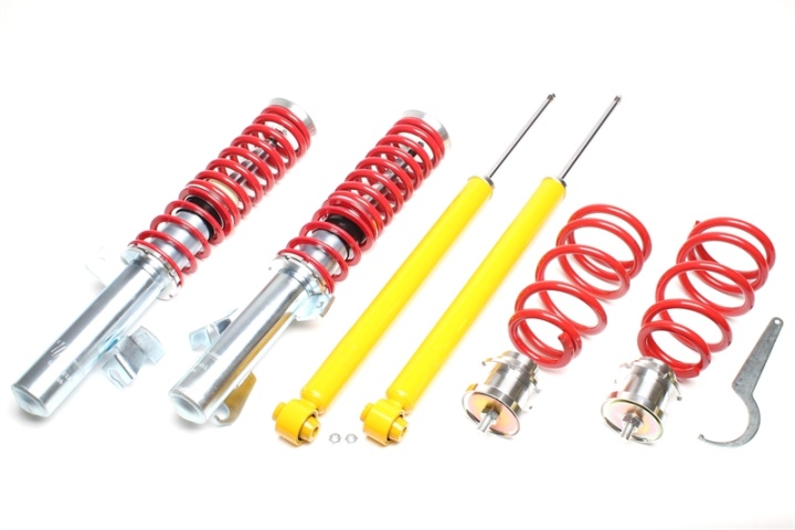 EVOGWFO02 Ford Focus C-Max / Focus 2 / Focus 2 Cabriolet / C-Max I / Mazda 3 / Volvo C30 / S40 2 / V50 2003 - 2012 Coilovers TA Technix