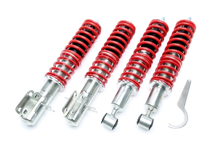 EVOGWVW01 VW Golf I / Golf I Cabriolet / Jetta I / Scirocco I+2 1974 - 1993 Coilovers TA Technix