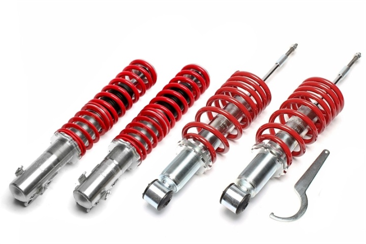 EVOGWVW12 VW Golf 3 Variant 1993 - 1997 Coilovers TA Technix