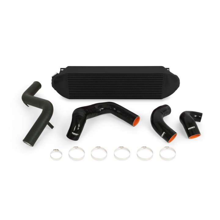 MMINT-FOST-13KBBK Ford Focus ST Intercooler Kit 2013-2018 Svart Med Wrinkle Svarta Rör Mishimoto