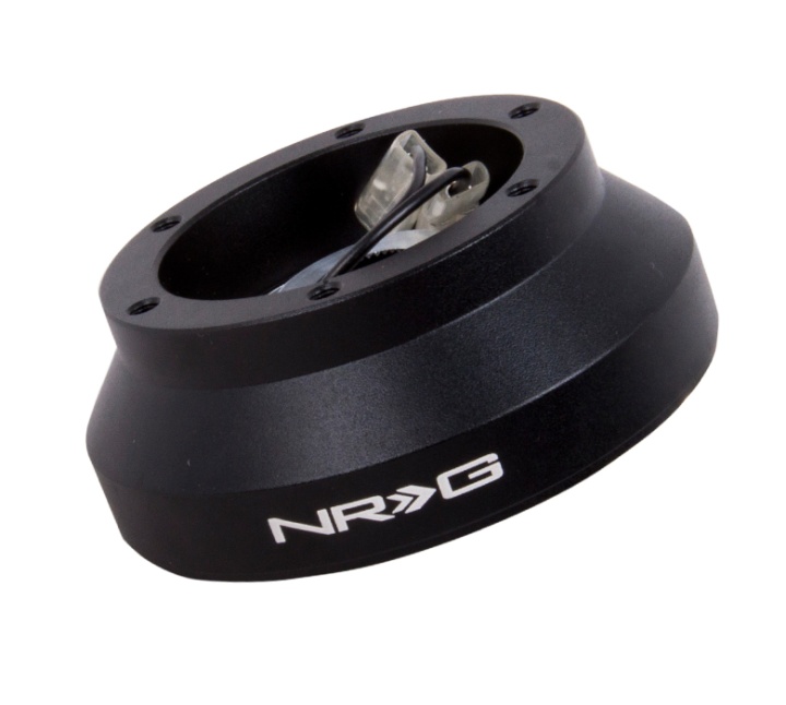 NRG-SRK-172H Ford Mustang 72-82 Kort Rattnav NRG