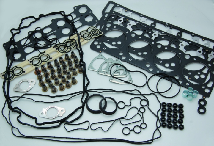 PRO3007T Ford 6.4L PowerStroke 08-10 99mm Packningskit Topp Streetpro Cometic Gaskets