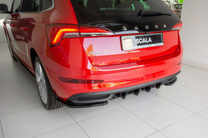 Skoda Scala 2019+ Diffuser Maxton Design i gruppen Bilmodeller / Skoda / Scala 2019+ hos DDESIGN AB (SK-SC-1-RS1G)