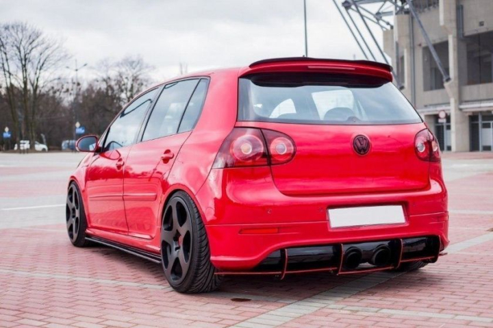 VW Golf MK5 R32 2003-2008 Diffuser Maxton Design i gruppen Bilmodeller / VW / Golf 5 03-09 / Styling hos DDESIGN AB (VW-GO-5-R32-CNC-RS1A)