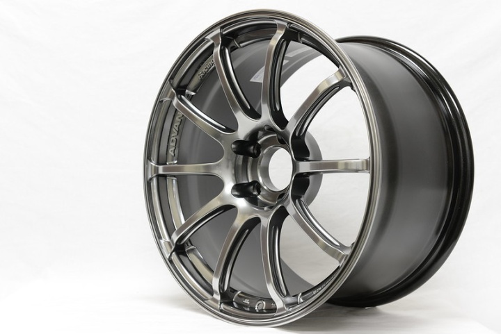 avnYAP8J41THB Advan RSII 18x9,5 +41 5-98 Racing Hyper Svart Fälg