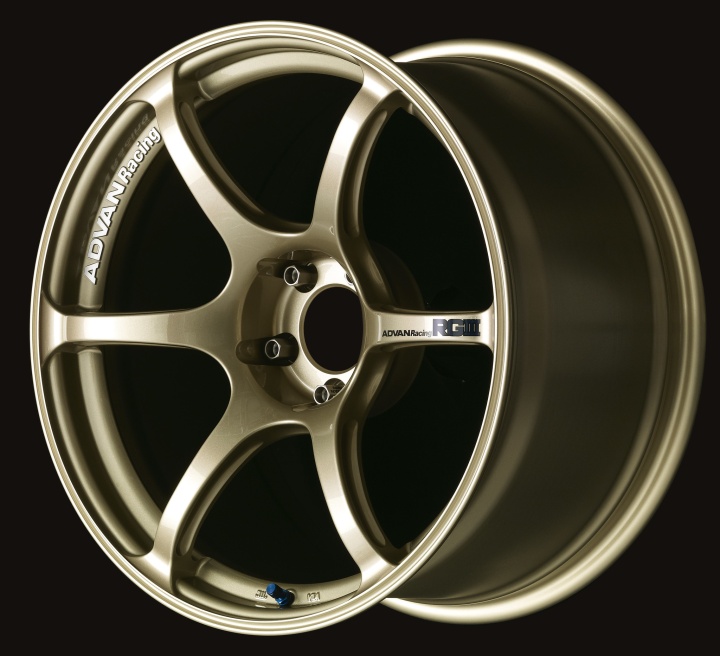 avnYAR8J45EZ Advan RGIII 18x9,5 +45 5-114,3 Racing Guld Metallic Fälg