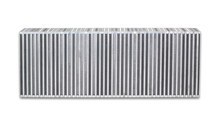 (Lätt Transportskada) Intercooler Cellpaket Stående Vibrant Performance i gruppen Universala produkter / Tuning / Kylning / Intercooler & Rör / Intercooler hos DDESIGN Scandinavia AB (12851-UTF)