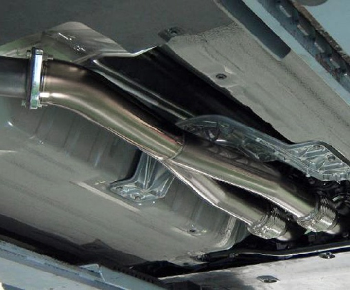 33004-KN002 GT-R R35 07- HKS Stainless Center Pipe Cat-Delete