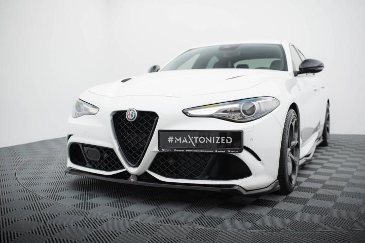 Alfa Romeo Giulia Quadrifoglio 2016+ Frontsplitter V.1 Maxton Design i gruppen Välj bilmodell / Alfa Romeo / Giulia (952) 2016+ / Styling hos DDESIGN Scandinavia AB (AL-GI-1-QV-FD1G)