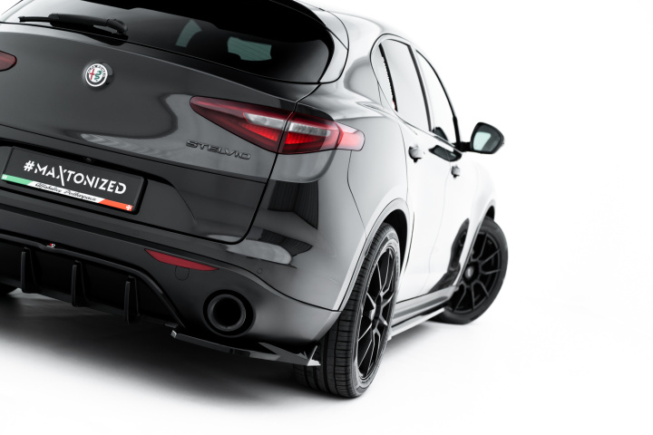 Alfa Romeo Stelvio Mk1 2016-2020 Bakre Sidoextensions V.2 Maxton Design i gruppen Välj bilmodell / Alfa Romeo / Stelvio hos DDESIGN Scandinavia AB (AL-ST-1-RSD2G)