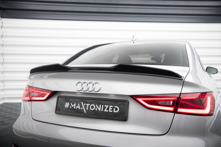 Audi A3 Sedan 8V 2013-2020 Vingextension 3D Maxton Design i gruppen Välj bilmodell / Audi / A3 - S3 - RS3 (8V) 2012-2019 / Styling hos DDESIGN Scandinavia AB (AU-A3-8V-CAP3D1G)