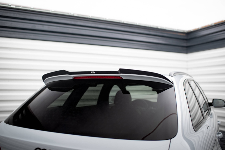 Audi A4 Competition Avant B8 Facelift 2011-2015 Vinge / Vingextension Maxton Design i gruppen Välj bilmodell / Audi / A4 - S4 - RS4 (B8) 2007-2014 / Styling / Vingar hos DDESIGN Scandinavia AB (AU-A4-B8F-COMP-CAP1G)