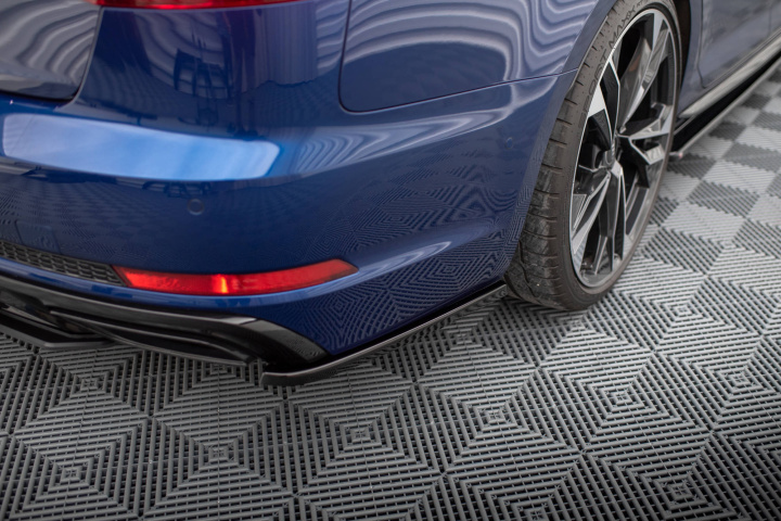Audi A4 Competition B9 Facelift 2020+ Bakre Sidoextensions V.1 Maxton Design i gruppen Välj bilmodell / Audi / A4 - S4 - RS4 (B9) 2015+ / Styling hos DDESIGN Scandinavia AB (AU-A4-B9-COMP-RSD1G)