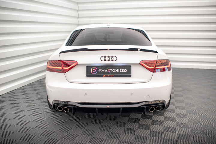 Audi A5 8T Facelift 2011-2016 Bakre Diffuser (Med Dubbla utblås på båda sidorna) Maxton Design i gruppen Välj bilmodell / Audi / A5 - S5 - RS5 (8T/8F) 2008-2016 / Styling hos DDESIGN Scandinavia AB (AU-A5-1F-RS1GOO_OO)