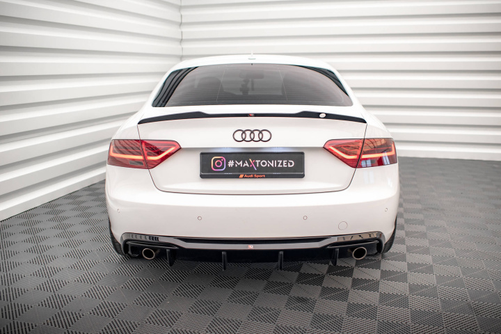 Audi A5 Coupe 8T Facelift 2011-2016 Diffuser V.1 (Ett utblås per sida) Maxton Design i gruppen Välj bilmodell / Audi / A5 - S5 - RS5 (8T/8F) 2008-2016 / Styling hos DDESIGN Scandinavia AB (AU-A5-1F-RS1GO_O)