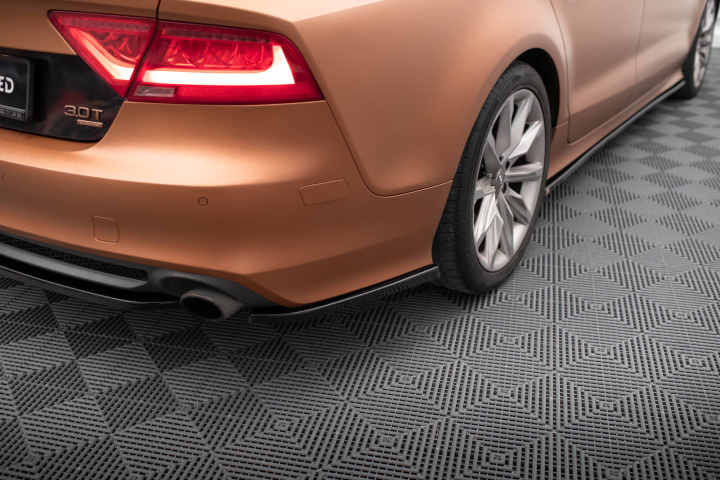 Audi A7 C7 2010-2014 Bakre Sido Splitters V.1 Maxton Design i gruppen Välj bilmodell / Audi / A7 - S7 - RS7 (4G8) 2010-2018 / Styling hos DDESIGN Scandinavia AB (AU-A7-C7-RSD1G)