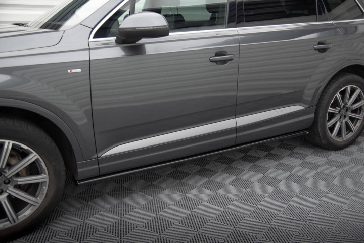 Audi Q7 Mk2 2015-2019 Sidokjolar / Sidoextensions Maxton Design i gruppen Välj bilmodell / Audi / Q7 (4M) 2015+ hos DDESIGN Scandinavia AB (AU-Q7-2-SD1G)