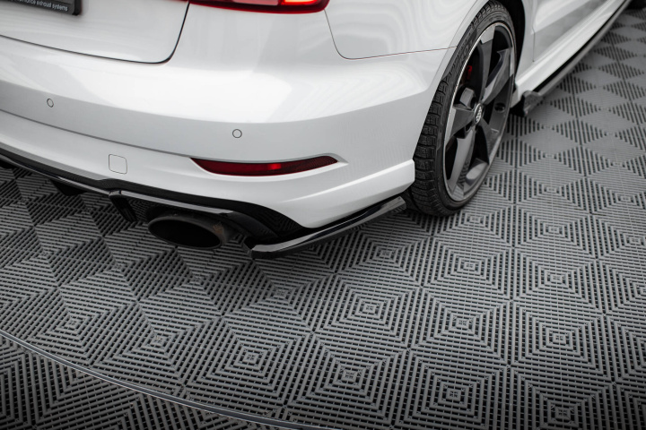 Audi RS3 8V Sedan Facelift 2017-2020 Bakre Sidoextensions V.2 Maxton Design i gruppen Välj bilmodell / Audi / RS 3 2015+ / Styling hos DDESIGN Scandinavia AB (AU-RS3-8VF-S-RSD2G)