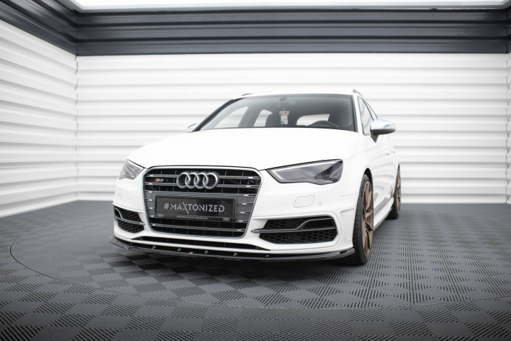 Audi A3 S-Line / S3 Sportback / Hatchback 8V 2013-2016 Frontsplitter V.1 Maxton Design i gruppen Välj bilmodell / Audi / A3 - S3 - RS3 (8V) 2012-2019 / Styling hos DDESIGN Scandinavia AB (AU-S3-8V-SB-FD1G)