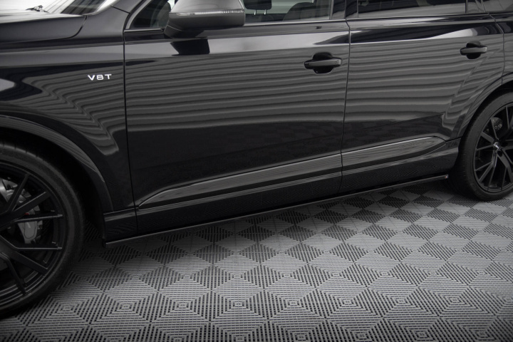 Audi SQ7 / Q7 S-Line Mk2 2016-2019 Sidoextensions V.2 Maxton Design i gruppen Välj bilmodell / Audi / Q7 (4M) 2015+ hos DDESIGN Scandinavia AB (AU-SQ7-2-SD2G)