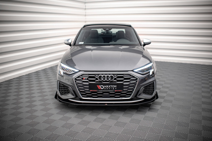 Audi S3 / A3 S-Line 8Y 2020-2024 Street Pro Frontläpp / Frontsplitter + Flaps Svart/Röd + Blanka Flaps Maxton Design i gruppen Välj bilmodell / Audi / A3 - S3 - RS3 (8Y) 2020+ / Styling hos DDESIGN Scandinavia AB (AUA38YSLINECNCFD1BRBFSF1G)