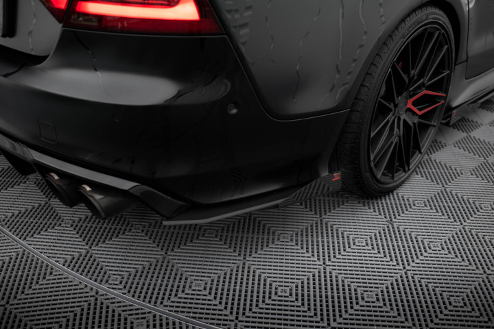Audi A7 S-Line C7 2010-2014 Bakre Flaps till Splitter Maxton Design i gruppen Välj bilmodell / Audi / A7 - S7 - RS7 (4G8) 2010-2018 / Styling hos DDESIGN Scandinavia AB (AUA7C7RS7SLINECNC-RSF1G)