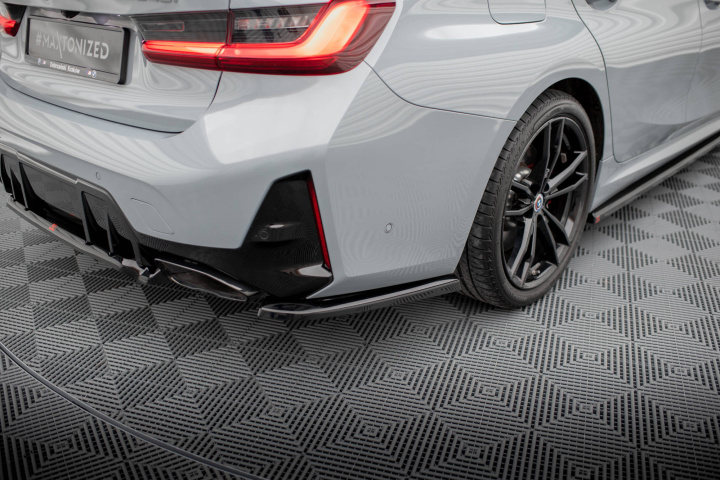 BMW M340i G20 / G21 Facelift 2022+ Bakre Sidoextensions V.1 Maxton Design i gruppen Välj bilmodell / BMW / 3-serie-4-serie (G20-G26) 19+ / Styling / Bakspoiler & Diffusers hos DDESIGN Scandinavia AB (BM-3-20F-M-RSD1G)