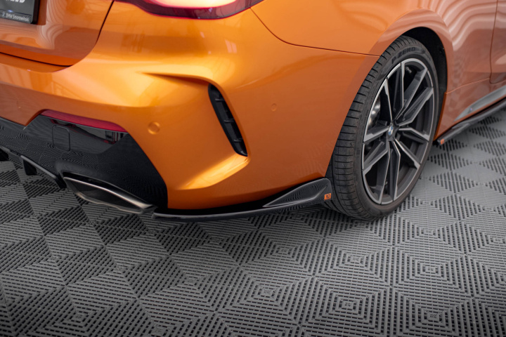 BMW M440i G22 M-Sport 2020+ Bakre Sidoextensions V.2 Maxton Design i gruppen Välj bilmodell / BMW / 3-serie-4-serie (G20-G26) 19+ / Styling / Bakspoiler & Diffusers hos DDESIGN Scandinavia AB (BM-4-G22-MPACK-RSD4G)