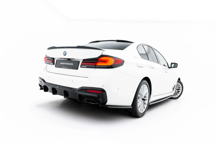 BMW 5 M-Pack Sedan / Touring G30 / G31 2017-2023 Diffuser Maxton Design i gruppen Välj bilmodell / BMW / 5-serie (G30-G31) 16+ / Styling hos DDESIGN Scandinavia AB (BM-5-G30-M550-RS1GO_O)