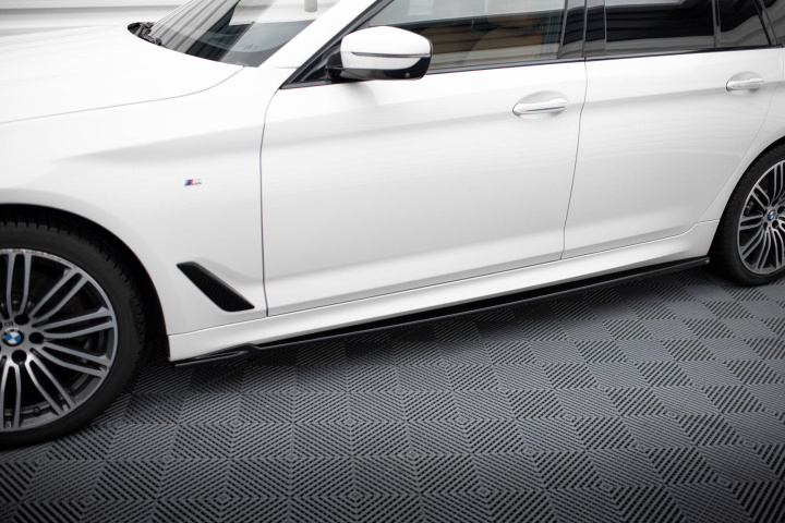 BMW 5-Serie G30/G31 M-Sport 2017-2020 Sidoextensions V.2 Maxton Design i gruppen Välj bilmodell / BMW / 5-serie (G30-G31) 16+ / Styling hos DDESIGN Scandinavia AB (BM-5-G30-MPACK-SD2G)