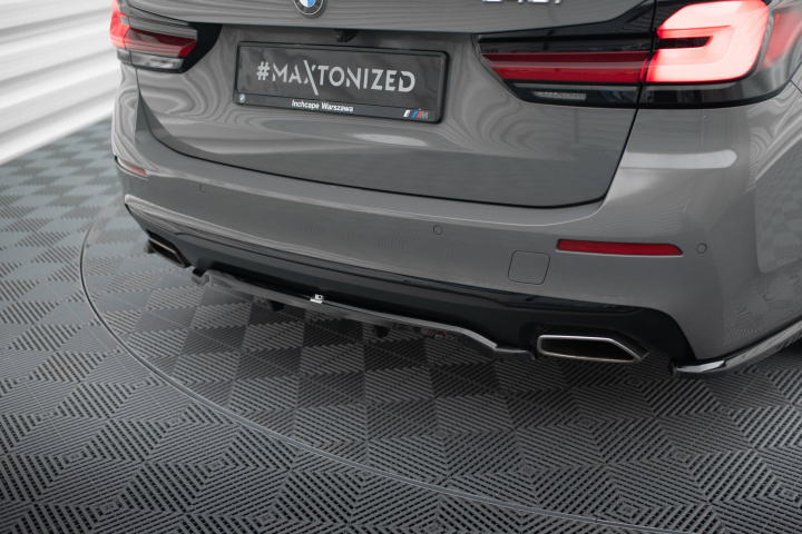 BMW 5-Serie G30 / G31 LCI 2020-2023 Bakre Splitter / Diffuser med Splitters Maxton Design i gruppen Välj bilmodell / BMW / 5-serie (G30-G31) 16+ / Styling hos DDESIGN Scandinavia AB (BM-5-G31F-RD1G-RD2G)