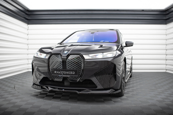 BMW iX i20 2021- Frontsplitter V.2 Maxton Design i gruppen Välj bilmodell / BMW / iX i20 2021- / Styling hos DDESIGN Scandinavia AB (BM-IX-1-MPACK-FD2G)