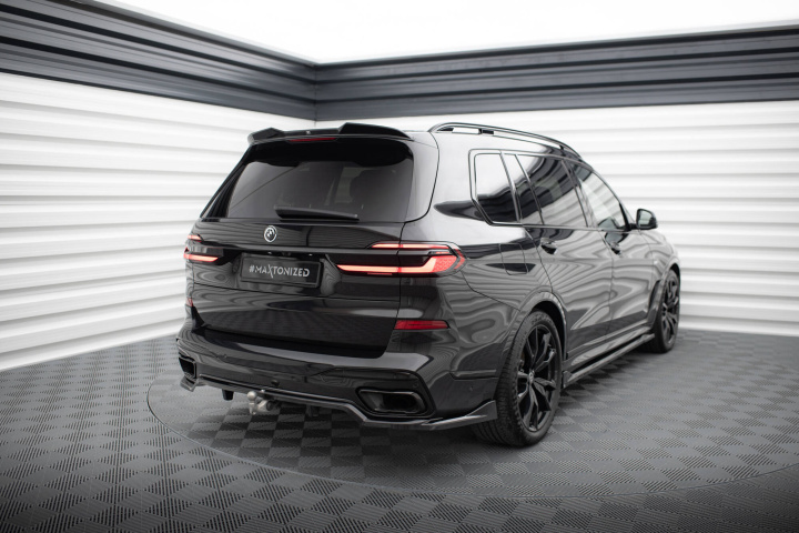 BMW X7 M-Pack G07 Facelift 2022+ Bakre Splitter / Diffuser Maxton Design i gruppen Välj bilmodell / BMW / X7 (G07) 18+ hos DDESIGN Scandinavia AB (BM-X7-07F-MPACK-RD1G-RD2G)
