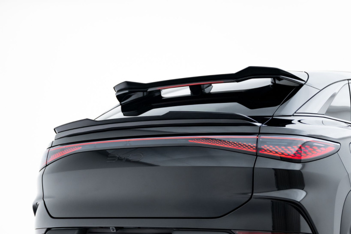 BYD Sealion 7 Mk1 2024+ Vinge / Vingextension Nedre Maxton Design i gruppen Välj bilmodell / BYD / Sealion 7 2024+ hos DDESIGN Scandinavia AB (BY-SL7-1-CAP2G)