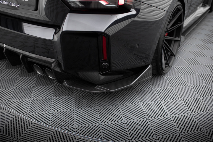 BMW M2 G87 2023+ Kolfiber Bakre Sidoextensions V.1 Maxton Design i gruppen Välj bilmodell / BMW / M2 2-Serie (G87) 2023+ hos DDESIGN Scandinavia AB (CF-BM-M2-G87-RSD1-245-P)