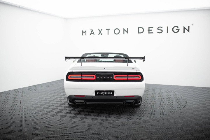 Dodge Challenger Mk3 2014-2023 Kolfibervinge Maxton Design i gruppen Välj bilmodell / Dodge / Challenger 08+ / Styling hos DDESIGN Scandinavia AB (CF-DO-CHL-3-INT-245-P)