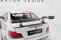 BMW 1 M E82 2007-2013 Kolfibervinge med Swan Neck-Infästning Maxton Design