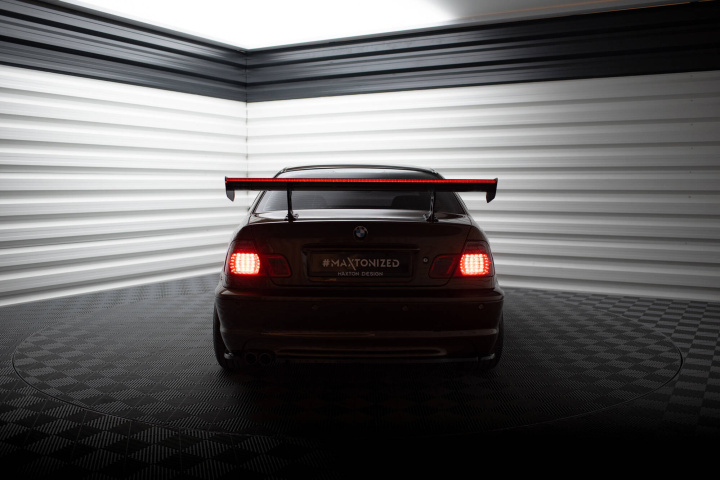 BMW 3-Serie Coupé E46 1998-2005 Kolfibervinge Spoiler med LED-Ljus Smal Infästning Maxton Design i gruppen Välj bilmodell / BMW / 3-serie (E46) 1998-2005 / Styling / Vingar hos DDESIGN Scandinavia AB (CFBM346CWING5INT245PLED)