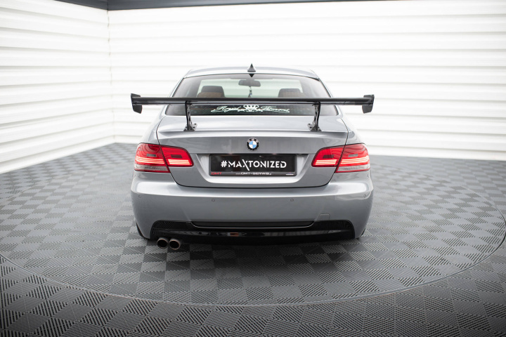 BMW 3 / M3 Coupe E92 2010-2013 Kolfibervinge med Smal Infästning Maxton Design i gruppen Välj bilmodell / BMW / 3-serie (E92-E93) 05-12 / Styling hos DDESIGN Scandinavia AB (CFBM392WING5INT245P)