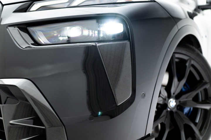 BMW X7 M-Sport G07 Facelift 2022+ Kolfiber Luftintag i Stötfångare Maxton Design i gruppen Välj bilmodell / BMW / X7 (G07) 18+ hos DDESIGN Scandinavia AB (CFBMX707FMPACKFBB1245P)