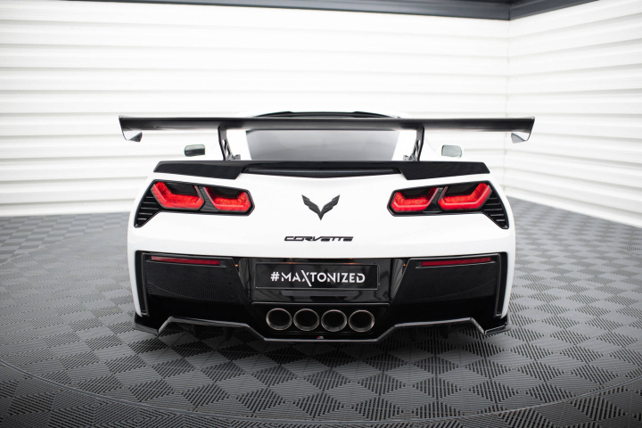 Chevrolet Corvette Stingray / Grand Sport C7 2013-2019 Kolfibervinge med Smal Infästning Maxton Design i gruppen Välj bilmodell / Chevrolet / Corvette C7 / Styling hos DDESIGN Scandinavia AB (CFCHCOC7WING5INT245P)